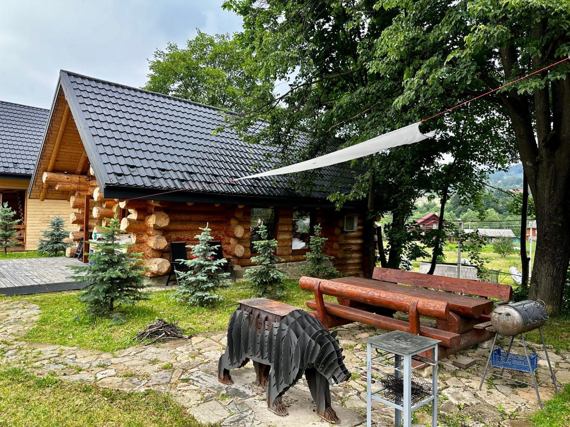 Chalet Pidstromom Mykulytschyn Exterior foto